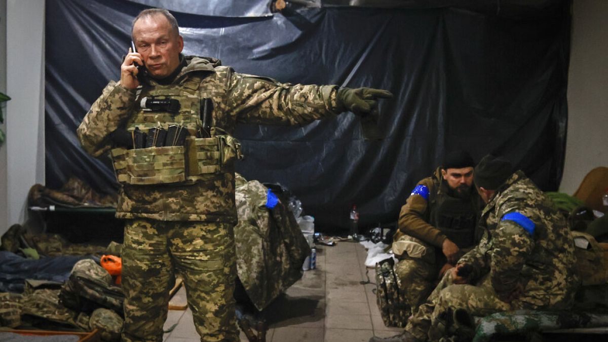 Ukrayna Genelkurmay Başkanı: Rus saldırılarını püskürttük ama durum kritik