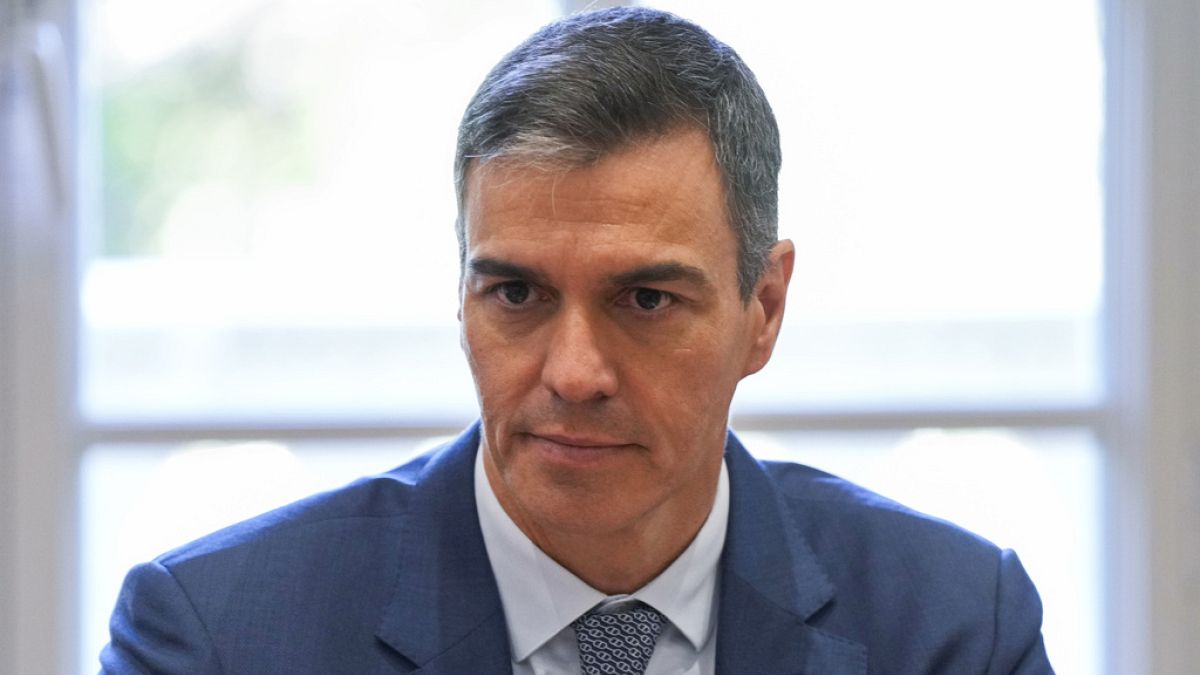 İspanya Başbakanı Sanchez Avrupa seçimlerinden sonra geri adım atmayı reddetti