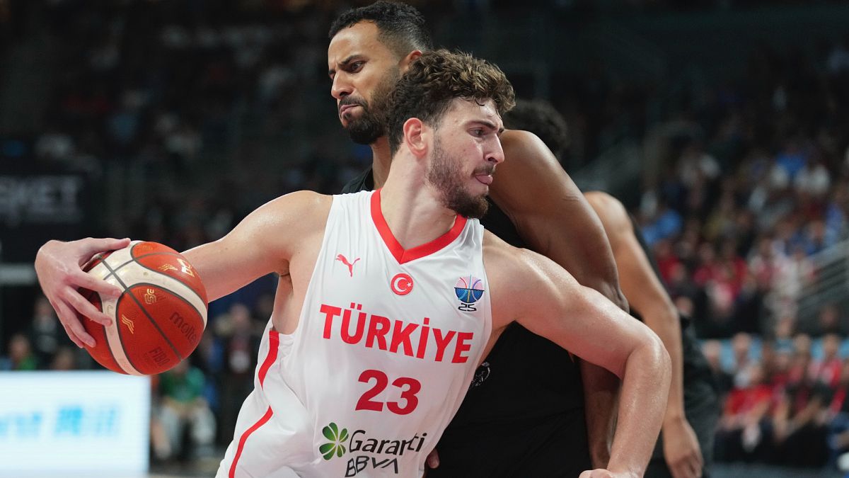 Almanya'ya mağlup olan Türkiye, EuroBasket ikincisi oldu