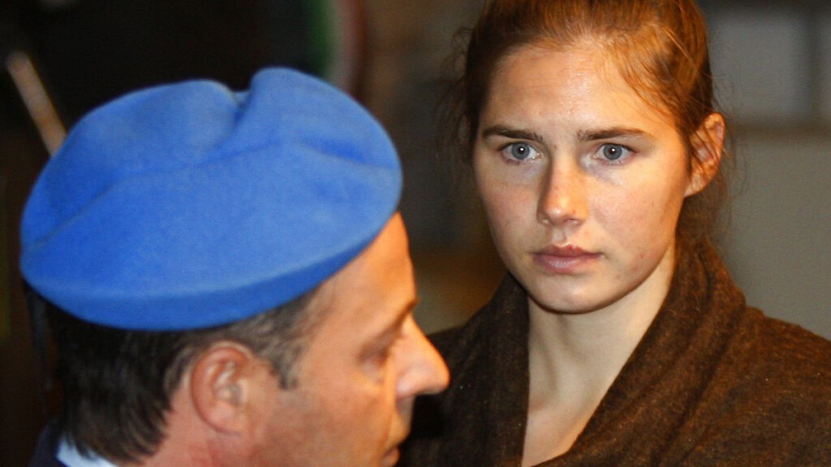 İtalyan mahkemesi Amanda Knox'a iftira suçundan 3 yıl hapis cezası verdi
