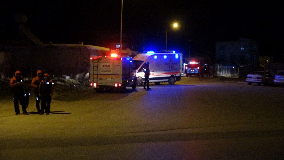 AVM otoparkında intihar tehdidi ekiplere haber verdi - görsel 5
