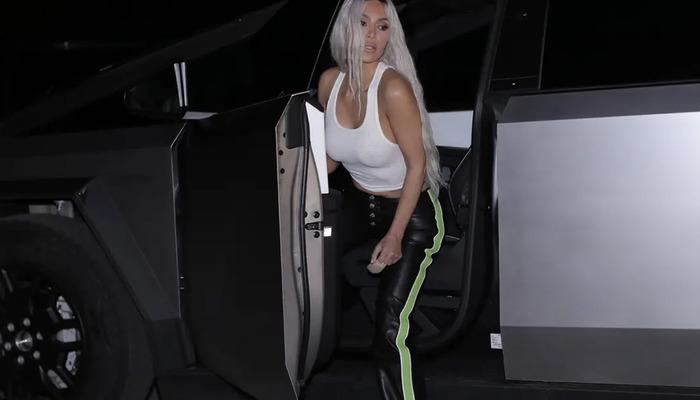 Kim Kardashian 100.000 dolarlık lüks aracını paylaştı!  "Ölene kadar silahın olacağım"