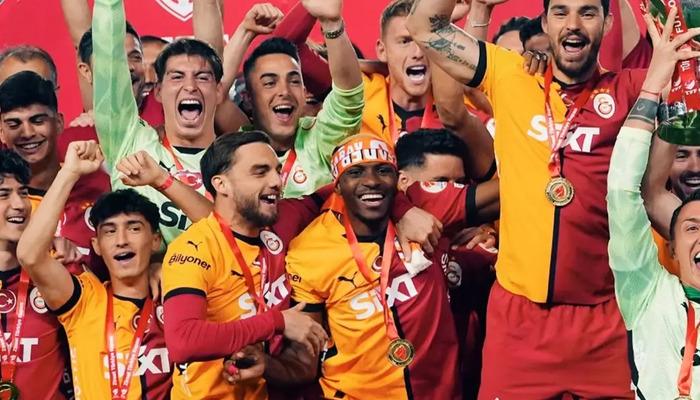 Galatasaray'dan rekor üstüne rekor! 48 saatte dev ciro: 250 bin üründen fazla satıldı