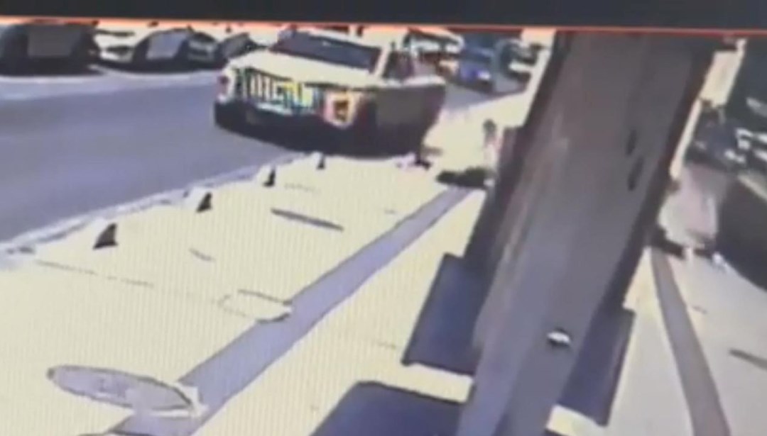 Alkollü doktor kamyonetle kaldırımdaki yayalara çarpıp kaçtı - Son Dakika Türkiye Haberleri