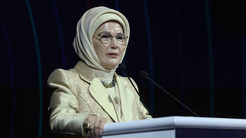 Emine Erdoğan'dan "İnsan Hakları Günü" Mesajı