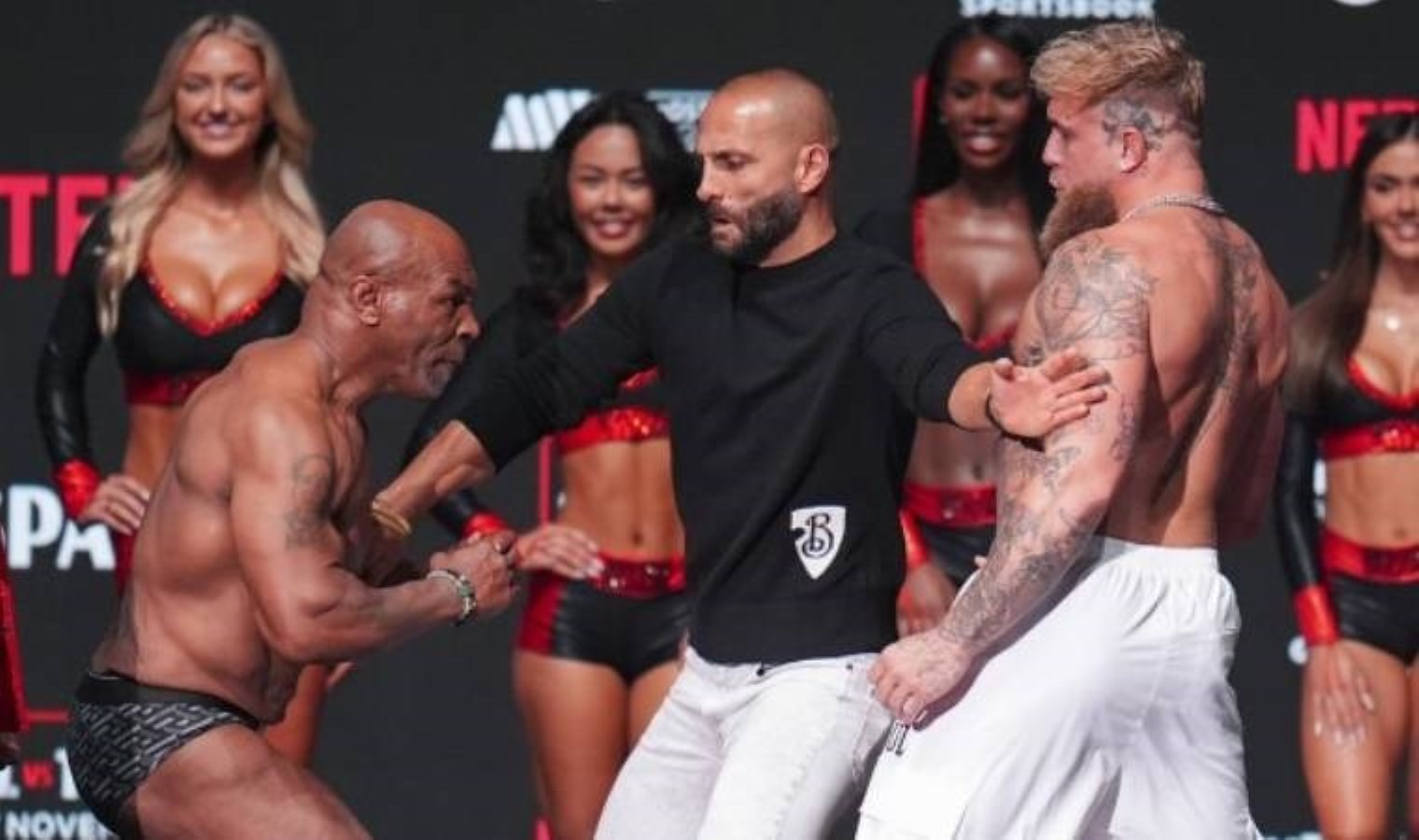 Bütün dünya bunu bekliyordu... Netflix, Mike Tyson-Jake Paul maçı öncesinde çöktü! - En son hayat haberleri