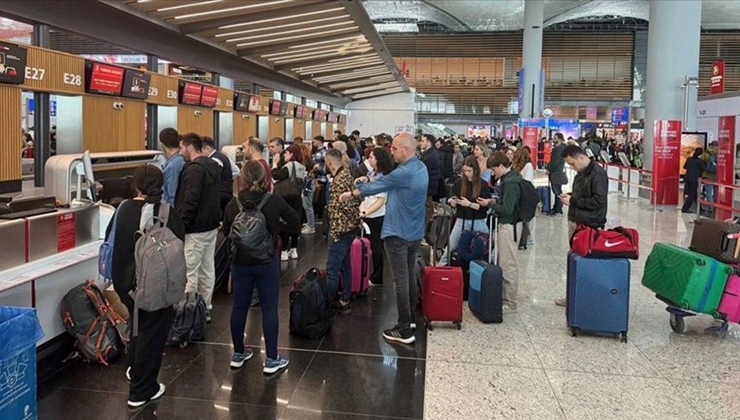 Uçuşlar İçin Kar: Sabiha Gökçen Havalimanı'na uçuşların yüzde 10'u iptal edilecek - son dakikanın Trürkiye haberleri