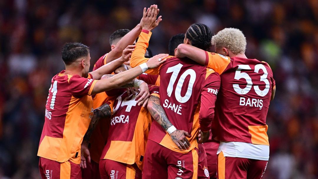 Liverpool maçından önce Rams Park skorbord testi! Yansıtılan puan gündemdi ... 3