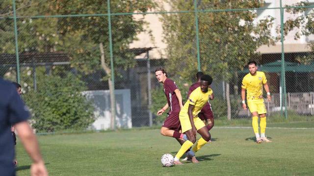 Eyüpspor ve Bandırmaspor Arasında Çekişmeli Hazırlık Maçı Sonucu 1-1 Oldu